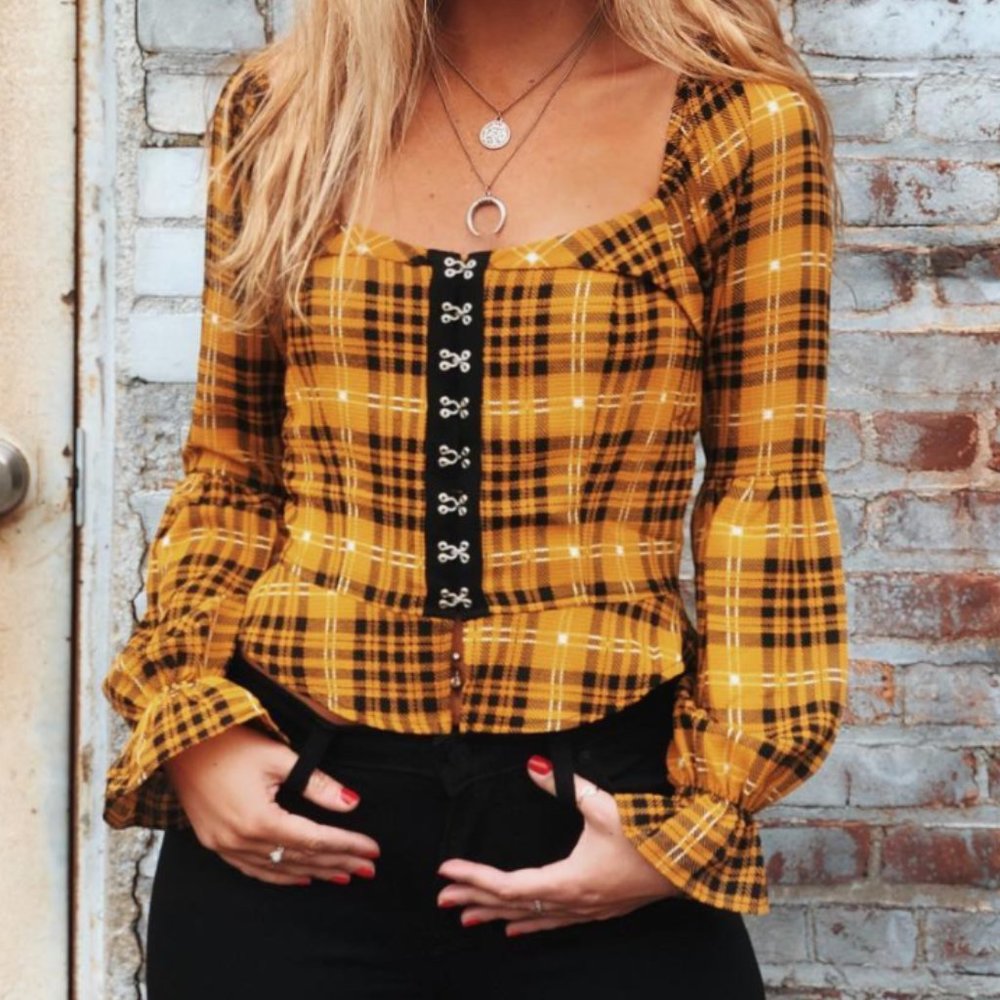 BRAND NEW - Plaid Cropped Top